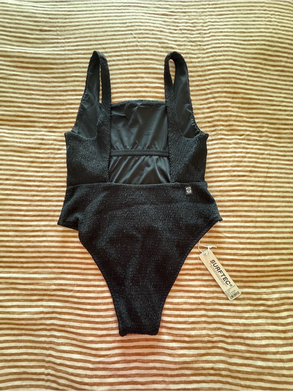 Jolyn Eryn Krouse Surf SURFTEC Black Textured One-Piece Swimsuit - Picture 4 of 4